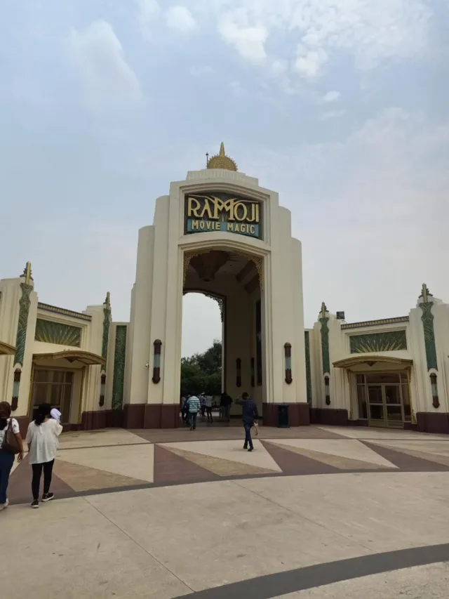 10 Amazing Things to know about Ramoji Film City, Hyderabad